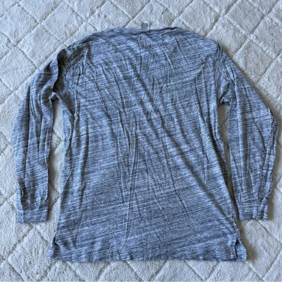 Victoria's Secret PINK | *FLAWED* Heather Gray Campus Mesh Crew Tee | Size Small - Picture 6 of 9